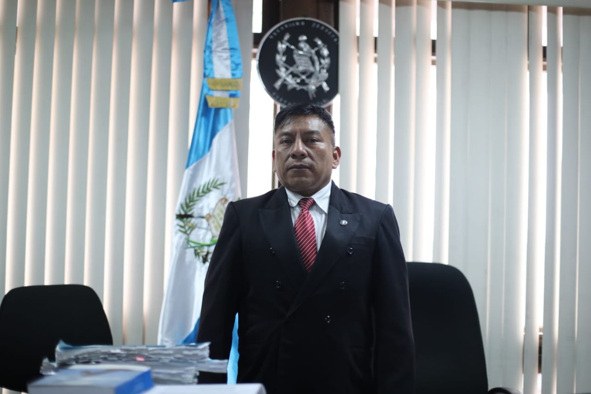 El juez Pablo Xitumul de Paz, presidente del Tribunal de Mayor Riesgo C. (Foto Prensa Libre: Érick Ávila)