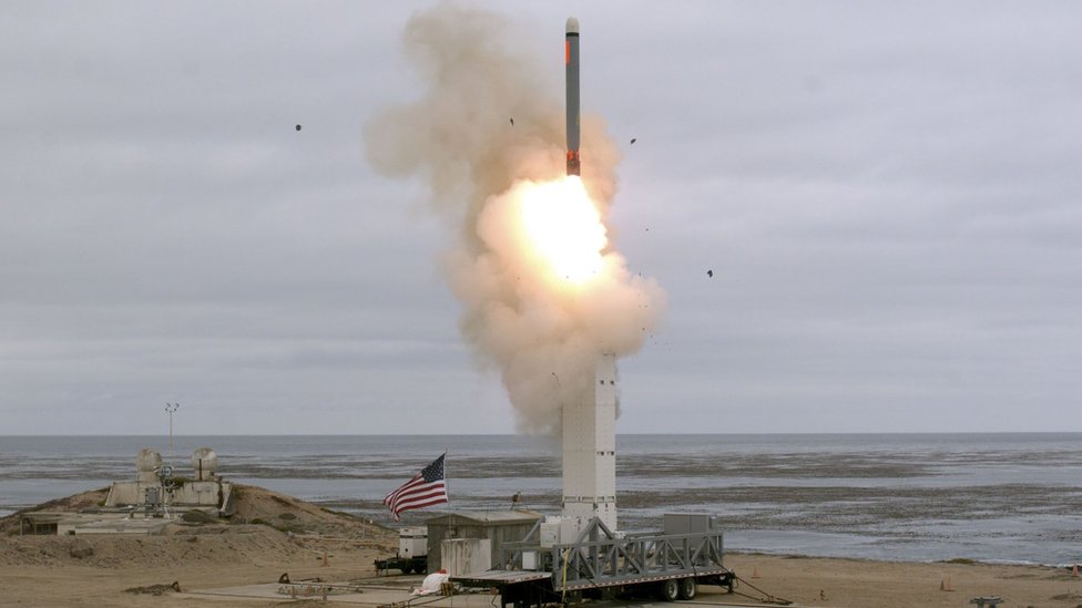 Estados Unidos no había lanzando un misil de este tipo por tierra desde hace más de tres décadas. AFP