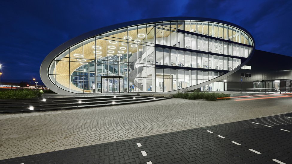 El New Logic III ha sido apodado El Tubo y es fácil adivinar por qué. (Foto Prensa Libre: Timo Reisiger / DOKVAST)