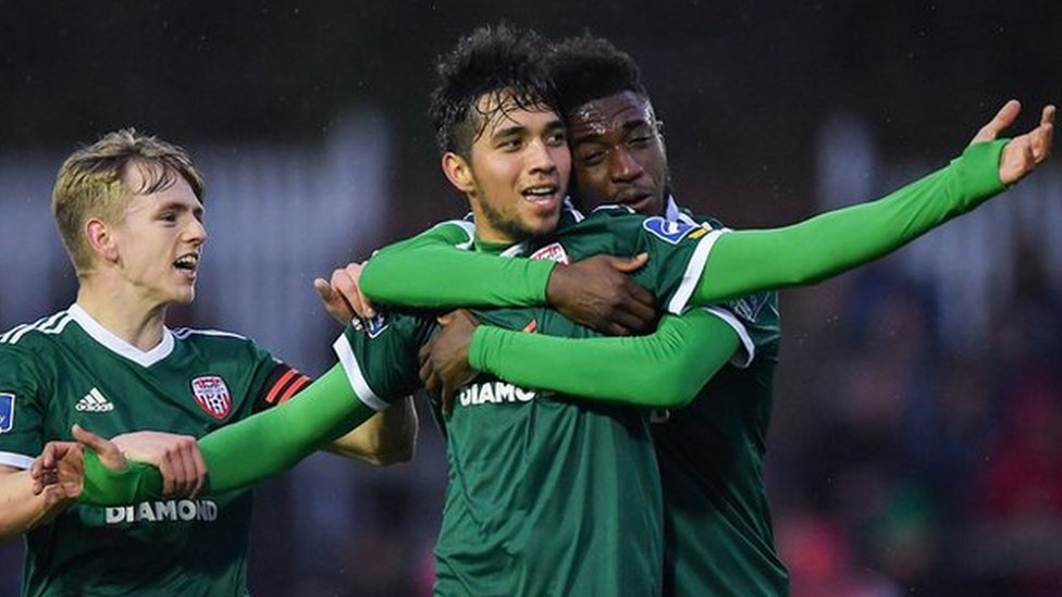 Gerardo Bruna estuvo alguna vez en las filas juveniles del Real Madrid. Hoy juega en Irlanda. (Foto Prensa Libre: Getty Images)