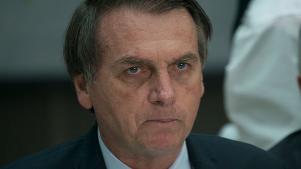 El presidente de Brasil, Jair Bolsonaro, ordenó enviar al ejército a las zonas afectadas por los incendios. Foto:Getty Images