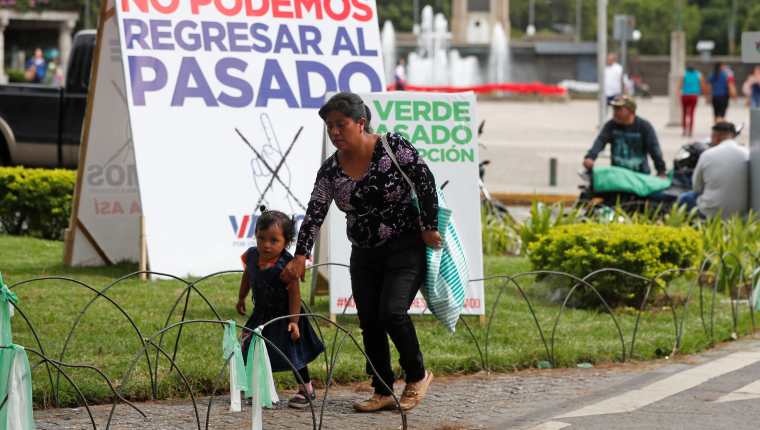 En menos de seis meses el TSE convocará a elecciones único tiempo donde se puede pautar anuncios electorales en medios de comunicación. (Foto Prensa Libre: Hemeroteca PL)