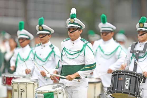 La banda del colegio Vanguardia Juvenil destacó durante el festival. Foto Prensa Libre: Óscar Rivas
