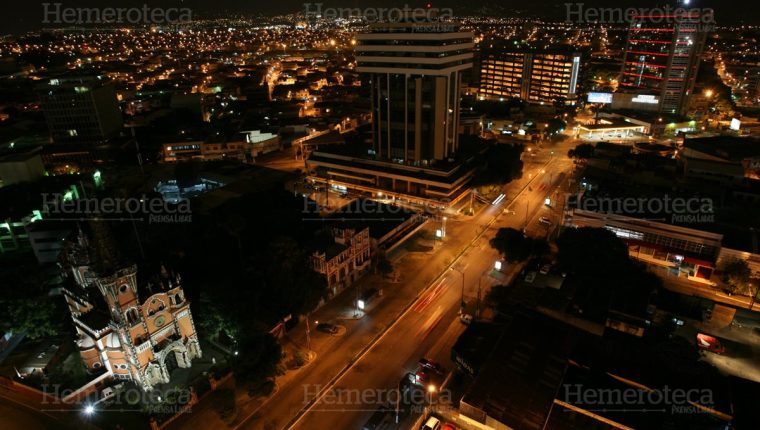 El último apagón general en el país se registró en el 2012. (Foto, Prensa Libre: Hemeroteca PL).