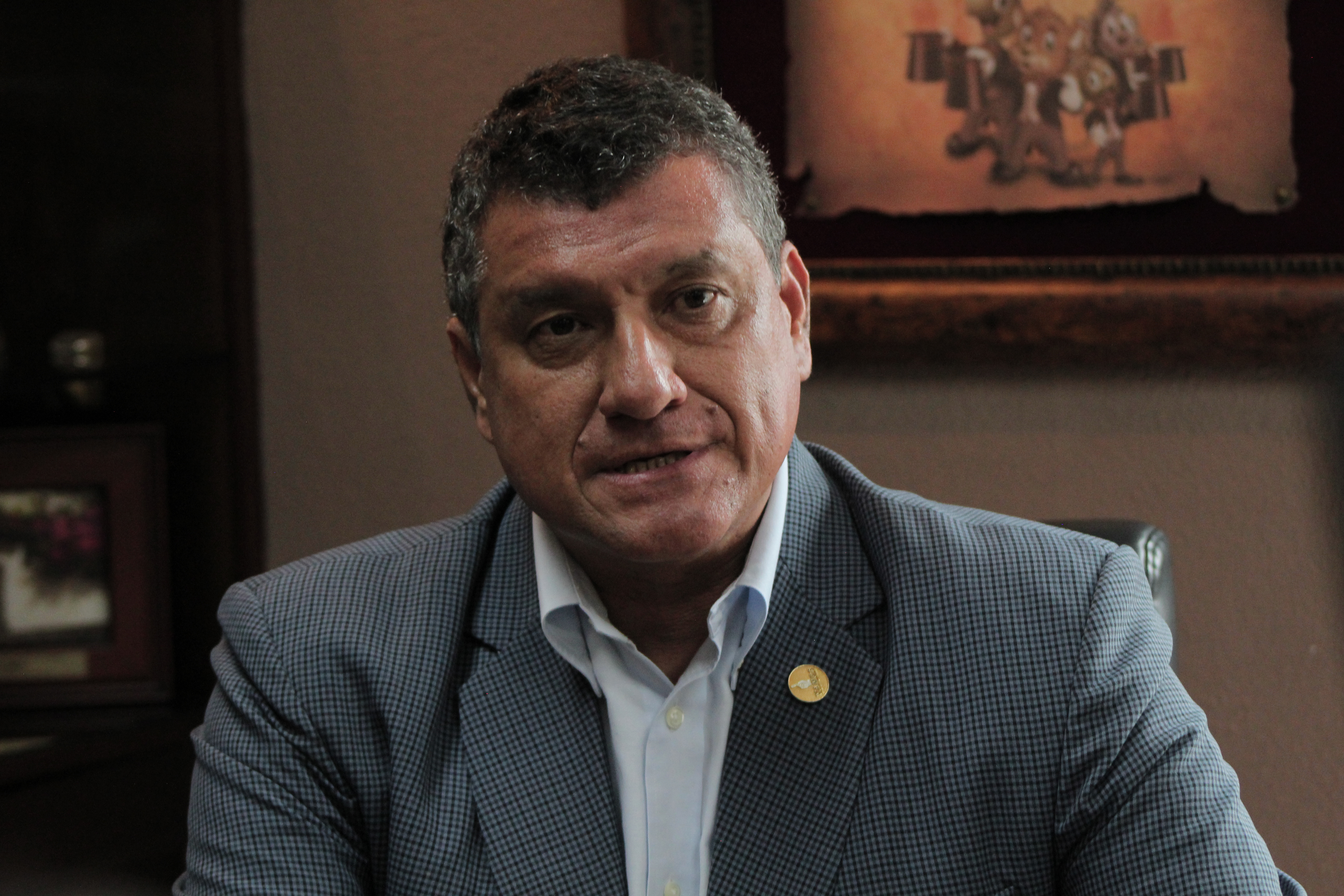 Guillermo Castillo, vicepresidente electo , comenta cuales serán los retos en la presidencia. (Foto Prensa Libre: Miriam Figueroa)