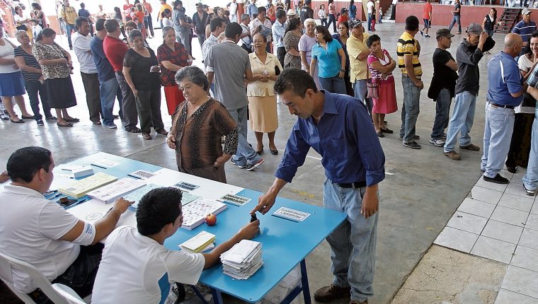 El próximo domingo 11 de agosto los guatemaltecos elegirán entre Sandra Torres y Alejandro Giammattei para dirigir el Ejecutivo. (Foto HemerotecaPL)