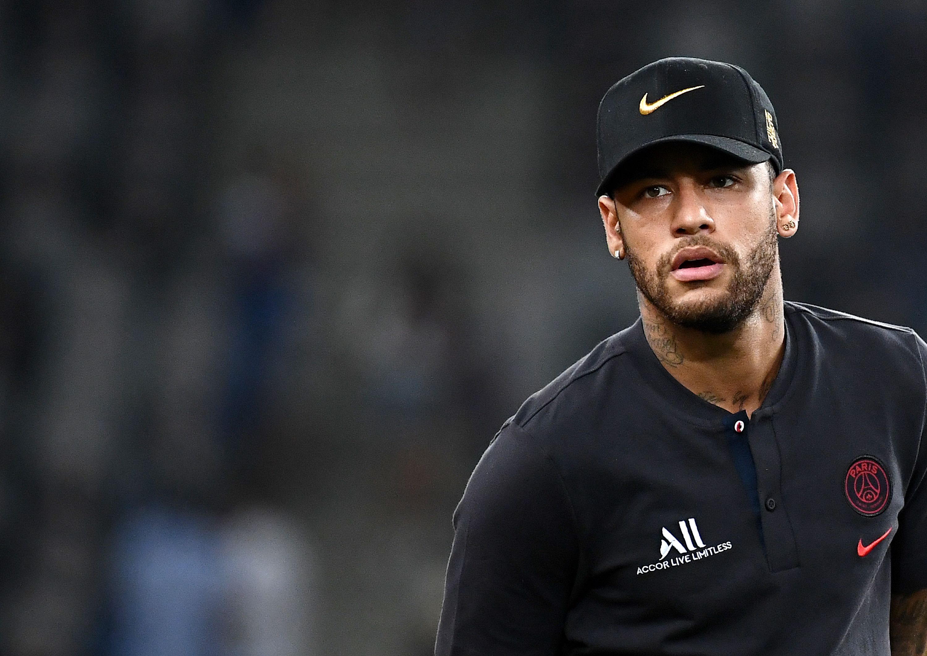 El brasileño Neymar aseguró estar aliviado, después de que la justicia brasileña decidió archivar el caso por violación. (Foto Prensa Libre: AFP). 
