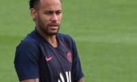 Neymar se ha entrenado con el París Sanit-Germain. Sin embargo, no fue convocado para el partido contra el Nimes. (Foto Prensa Libre: AFP).
