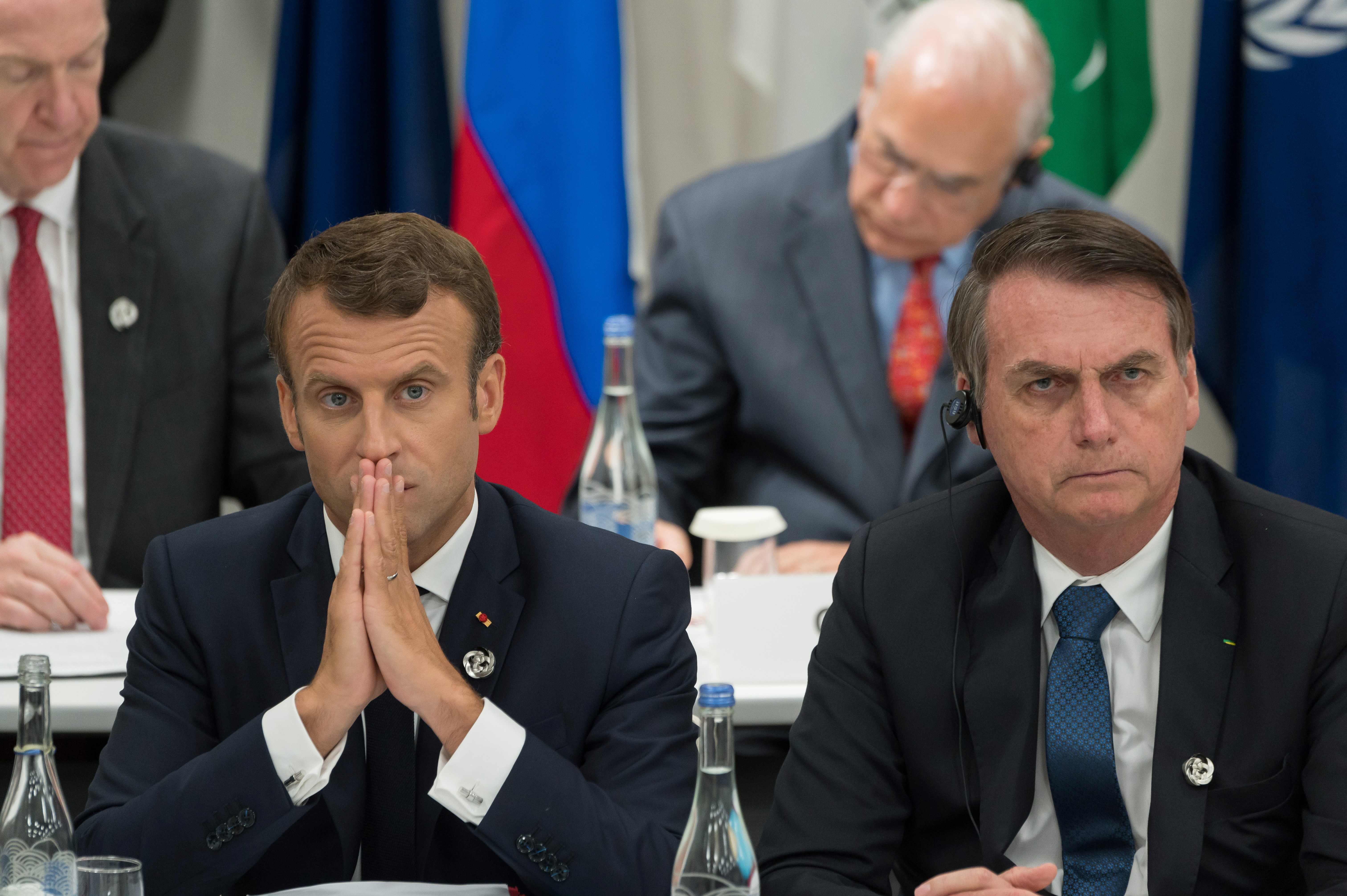 Macron y Bolsonaro, en junio de 2019, durante la cumbra del 20 en Osaka. (Foto Prensa Libre: AFP)