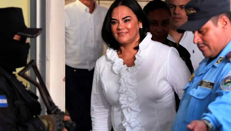 Esposa del expresidente hondureño Porfirio Lobo es declarada culpable por  corrupción y podría pasar hasta 87 años en prisión