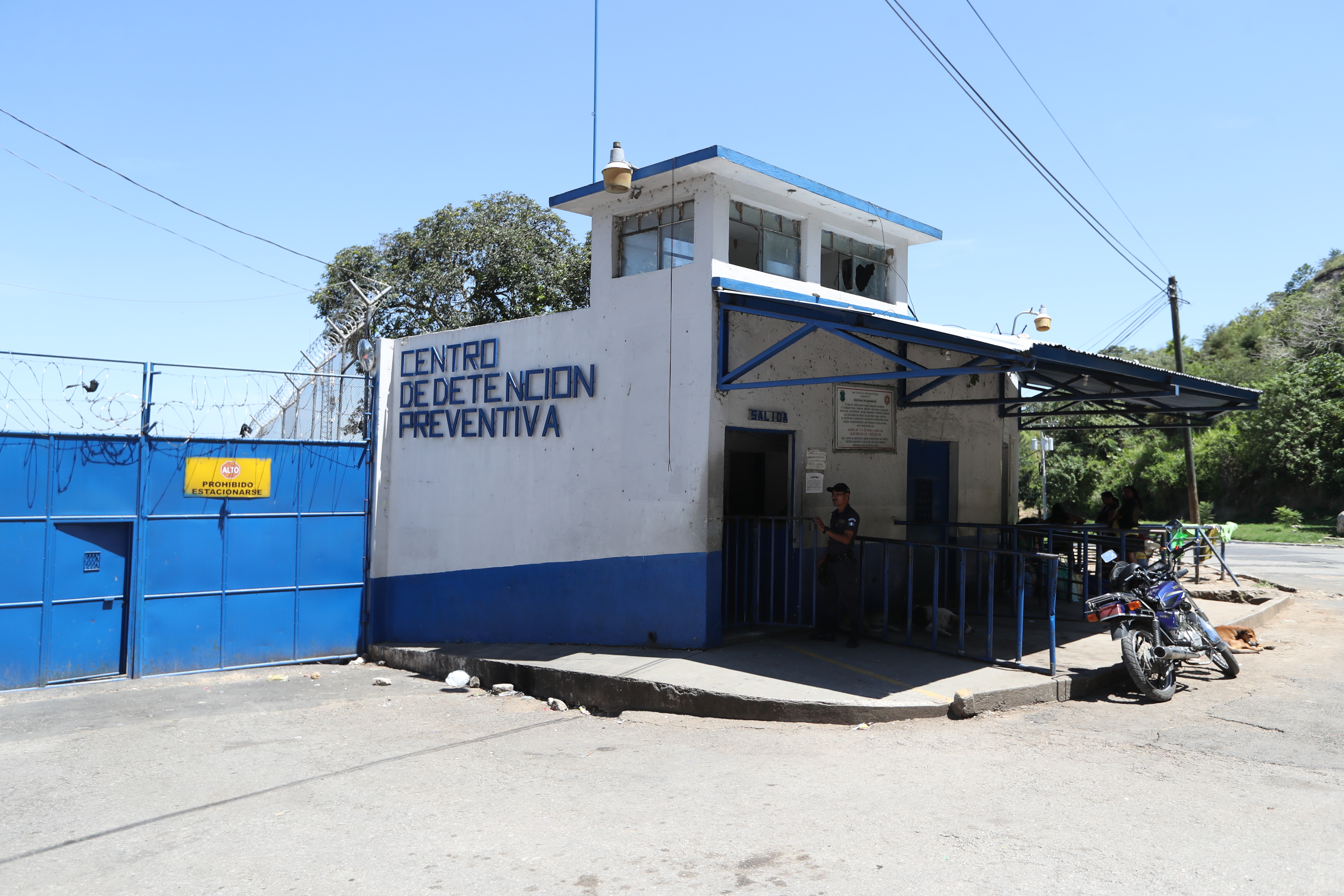 El control telemático que serviría para reducir el hacinamiento en las cárceles del país aún siguen sin implementarse. (Foto Prensa Libre: Hemeroteca PL)
