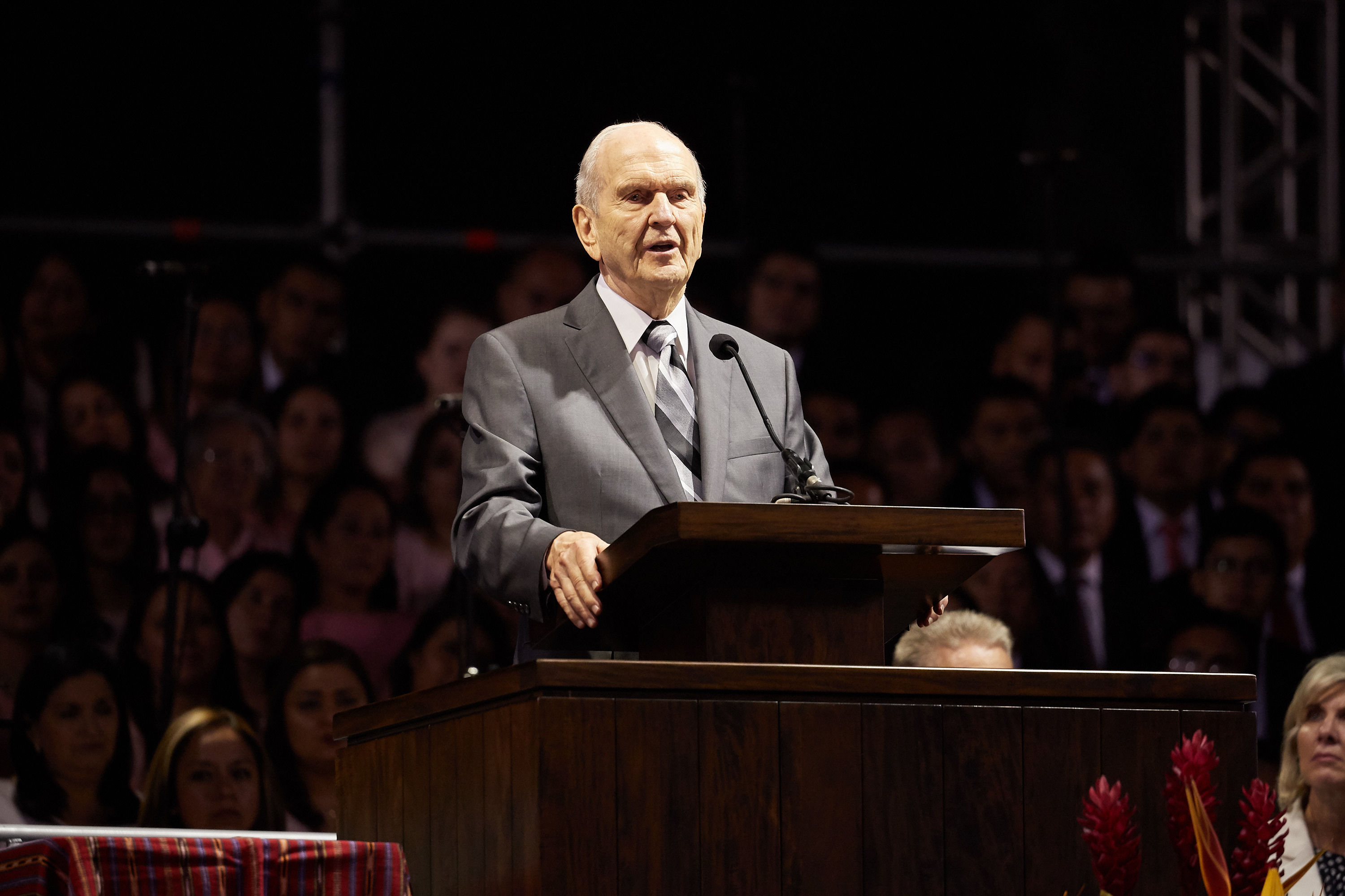 Russell M. Nelson, presidente de la Iglesia de la Iglesia de Jesucristo de los Santos de los Últimos Días, compartió con guatemaltecos. (Foto Prensa Libre: Cortesía)