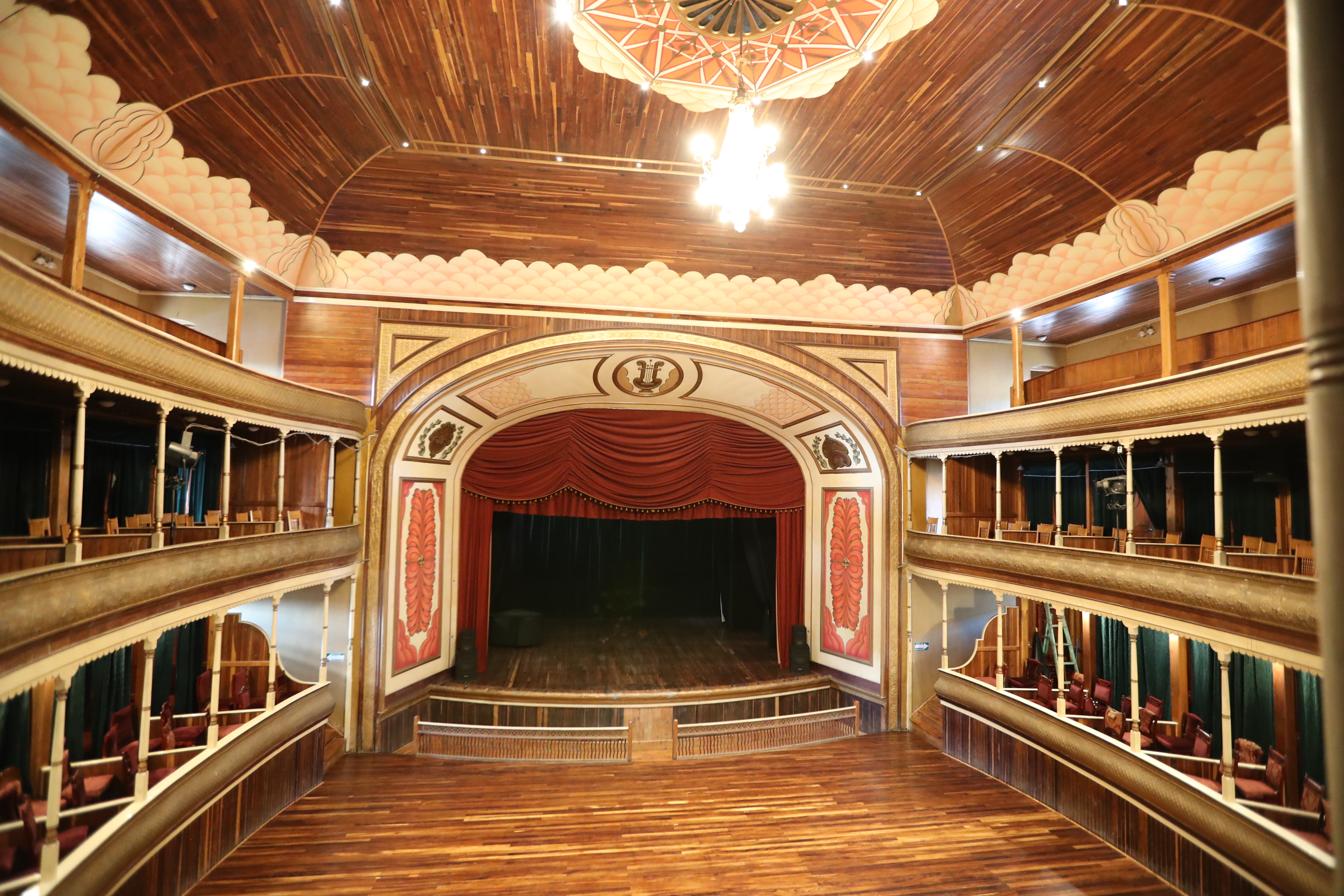 El Teatro Municipal de Quetzaltenango cumplió 124 años este 2019 . (Foto Prensa Libre: María Longo) 