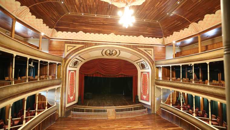 El Teatro Municipal de Quetzaltenango cumplió 124 años este 2019 . (Foto Prensa Libre: María Longo) 