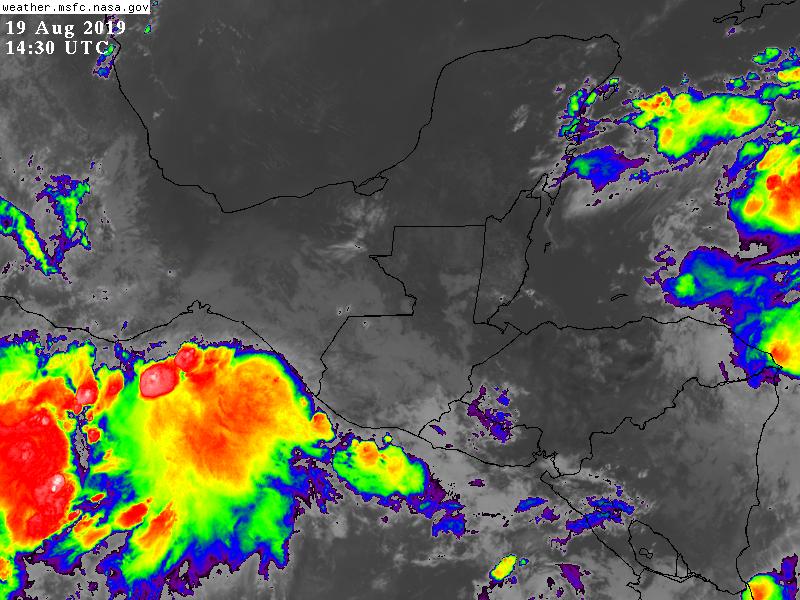 Existe 60% de probabilidades que el sistema de baja presión que se aproxima por las costas de México pueda convertirse en depresión tropical. (Foto Prensa Libre Insivumeh)