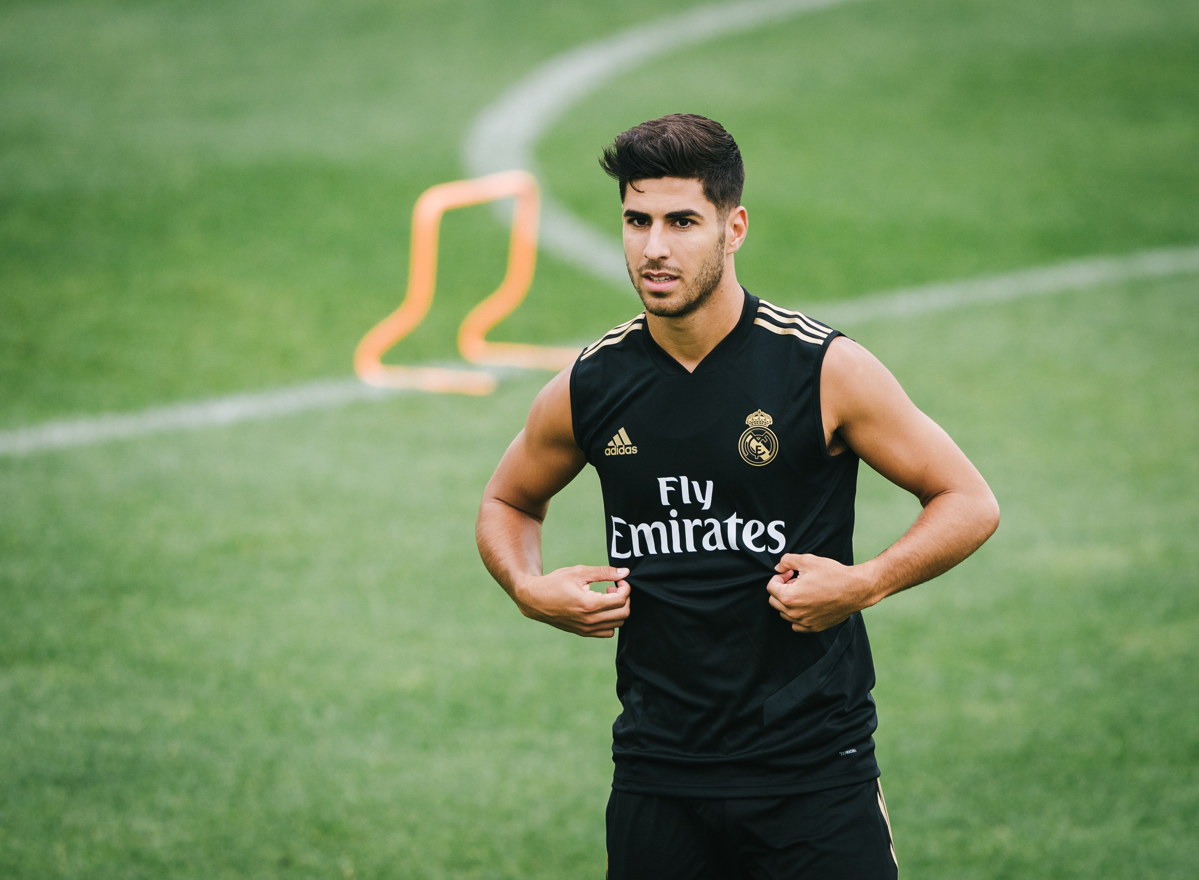 El jugador del Real Madrid, Marco Asensio pasa por el quirófano. (Foto Prensa Libre: EFE)