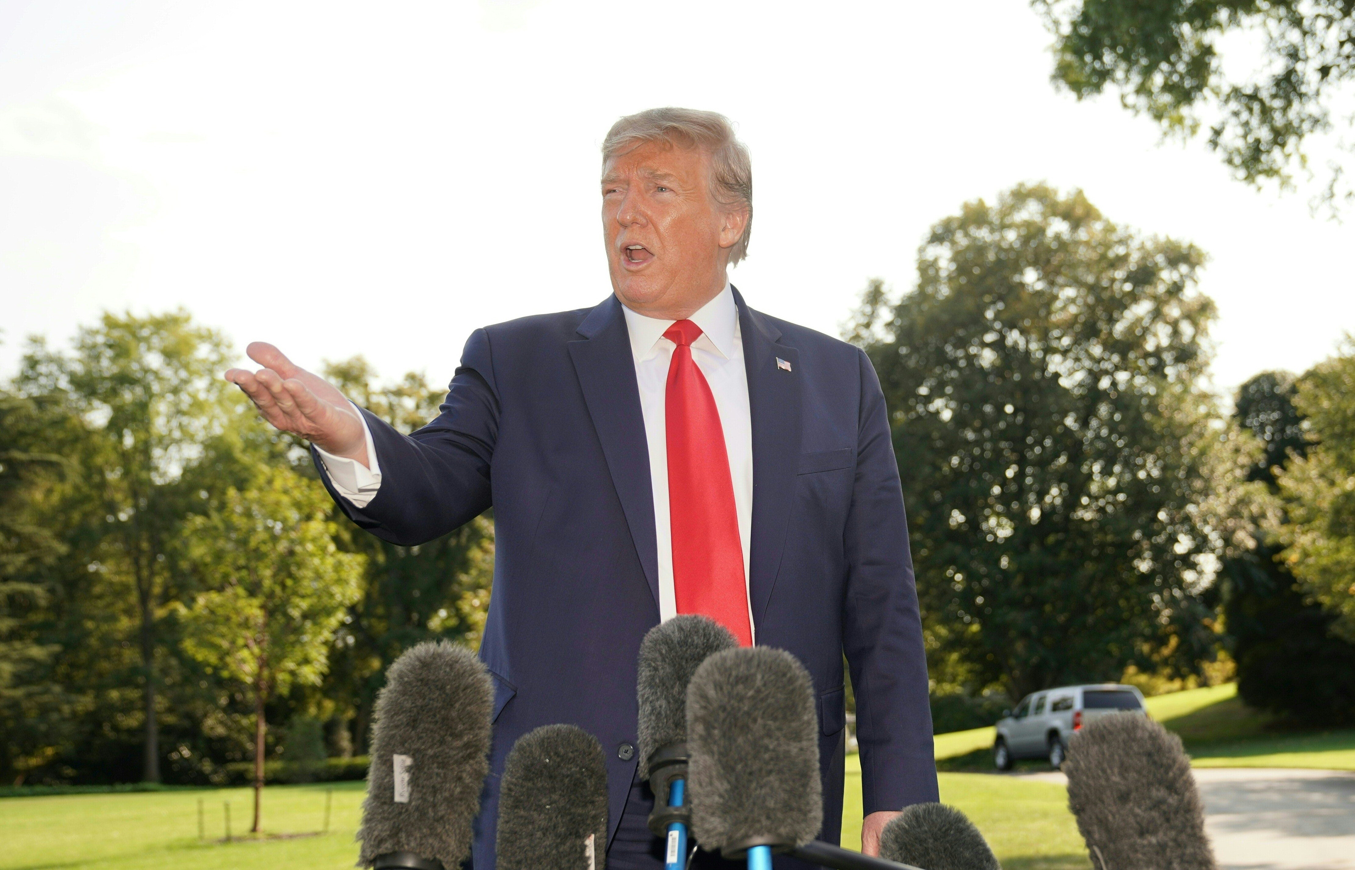 Donald Trump no piensa ir a la guerra con Irán por ataques a empresa petrolera EN Arabia Saudita. (Foto Prensa Libre: AFP) 