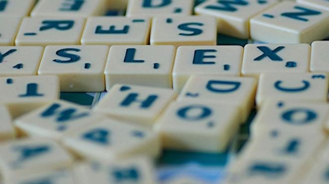 Las personas con dislexia no solo tienen dificultades en la lectura, la escritura y la ortografía, sino también pueden tener problemas para hablar. (Foto Prensa Libre: Getty Images)