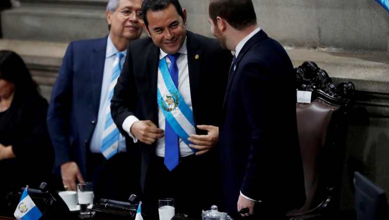 Jimmy Morales y Jafeth Cabrera asumirán como diputados al Parlamento Centroamericano (Foto Prensa Libre: Hemeroteca PL)