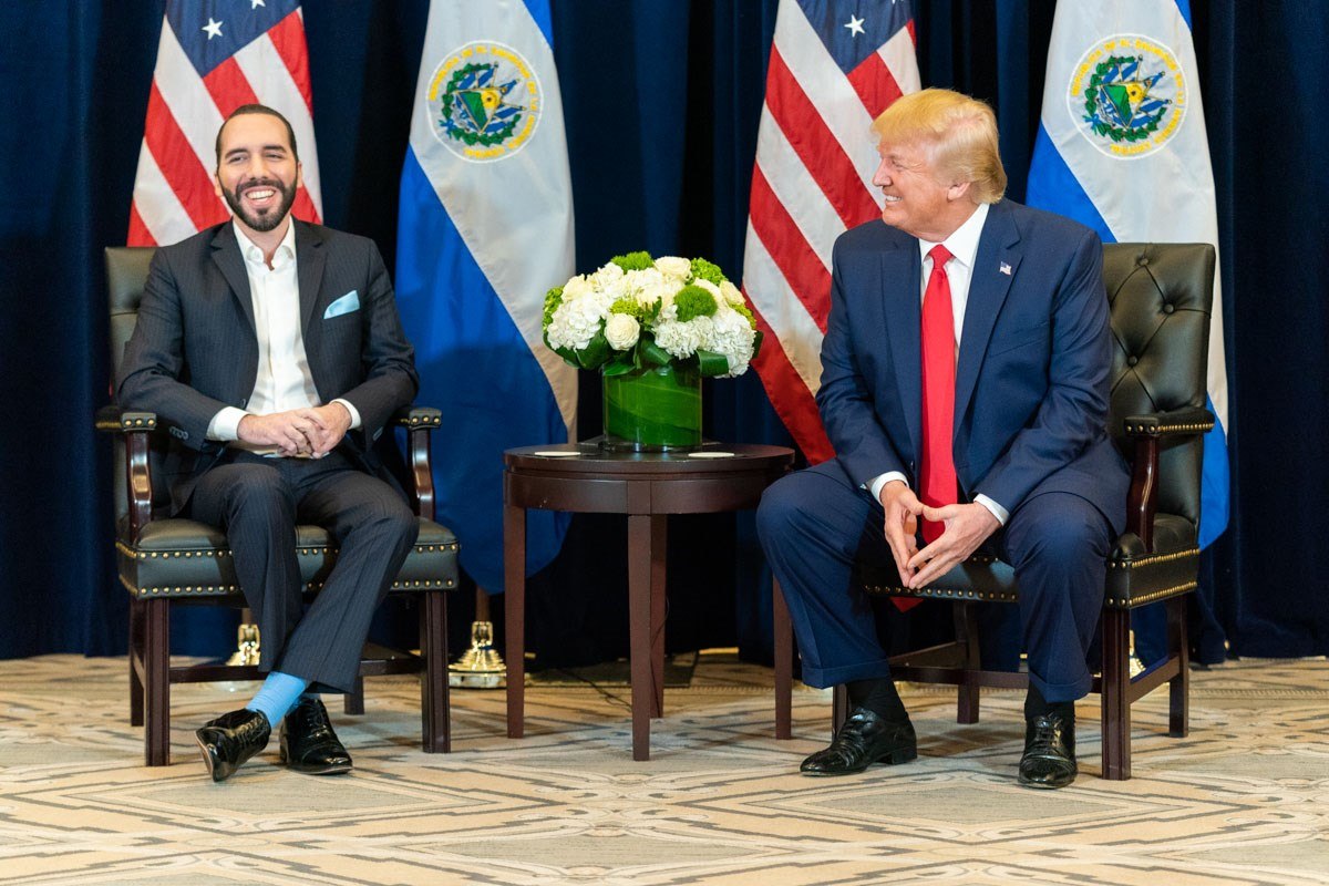 Bukele fue el único presidente latinoamericano en mantener una reunión bilateral con Trump en la pasada Asamblea General de la ONU. (Foto Prensa Libre: EFE)