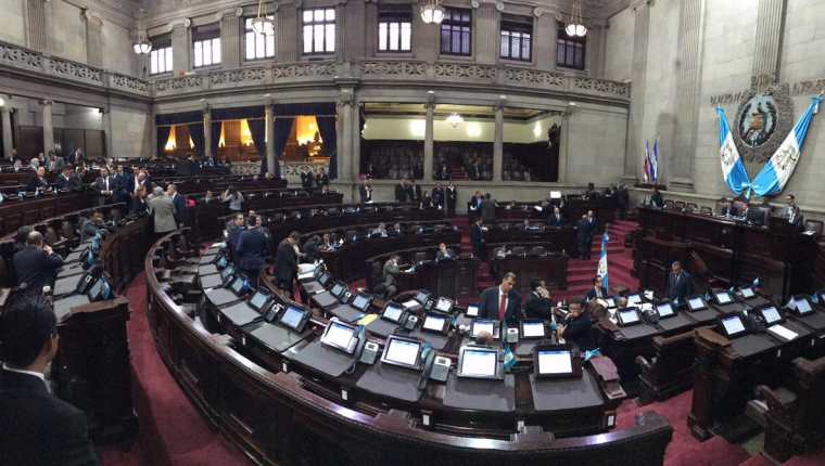 Diputados en sesión plenaria. (Foto Prensa Libre: José Castro)