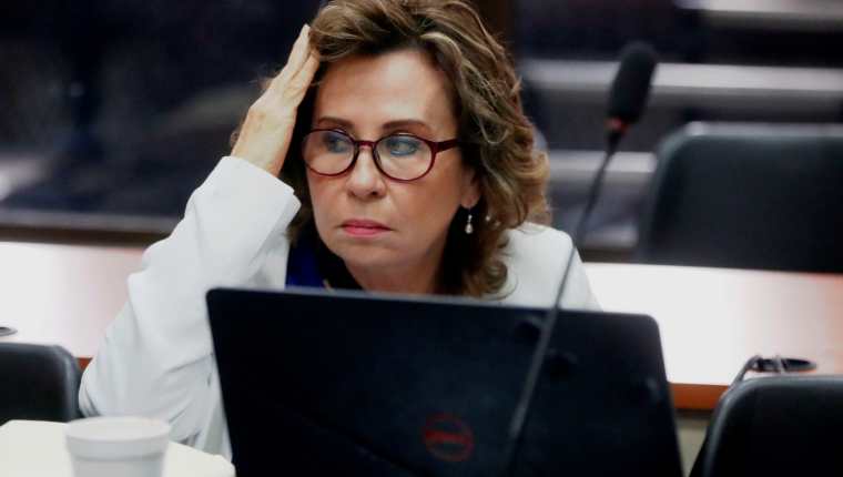 Sandra Torres, exaspirante presidencial de la Unidad Nacional de la Esperanza (UNE). (Foto Prensa Libre: EFE)