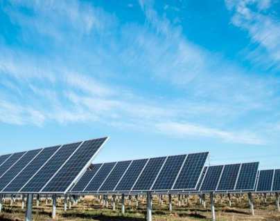 Por hallazgos, Contraloría recomienda al Inde suspensión definitiva de licitación para compra de energía solar