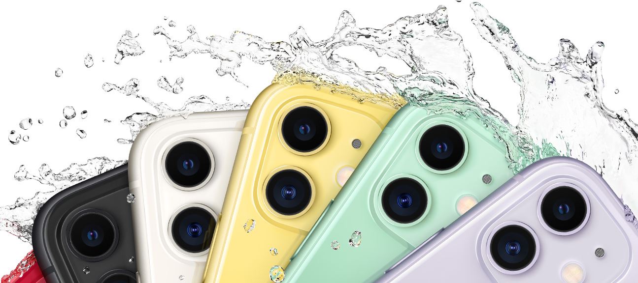 El iPhone 11 es resistente al agua hasta por 30 minutos a una profundidad máxima de 2 metros, el doble que el iPhone XR. (Foto Prensa Libre: Apple)