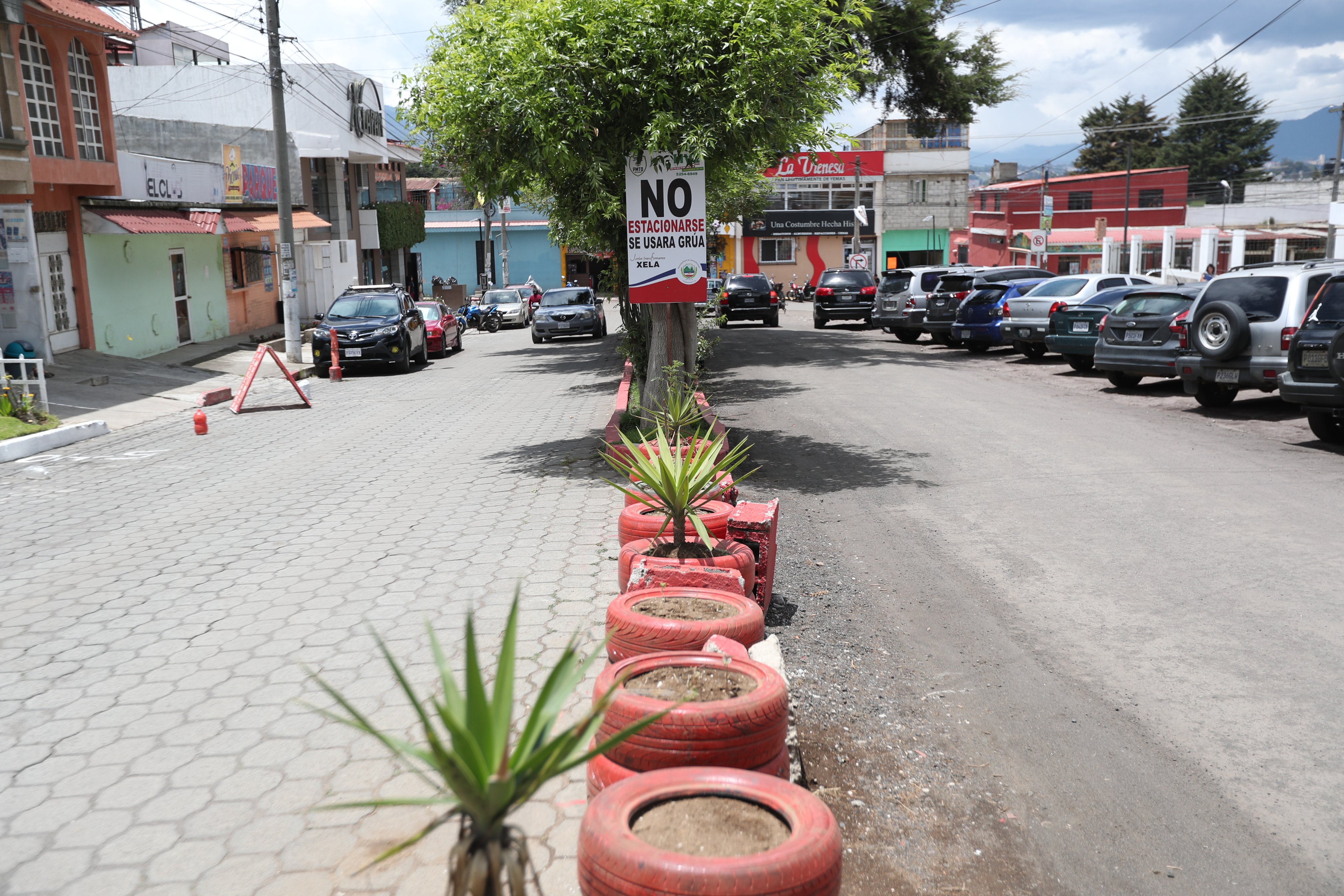 Vecinos esperan que el Plan Parcial de Ordenamiento Territorial se cumpla para disminuir los problemas que enfrentan en el territorio. (Foto Prensa Libre: María Longo) 