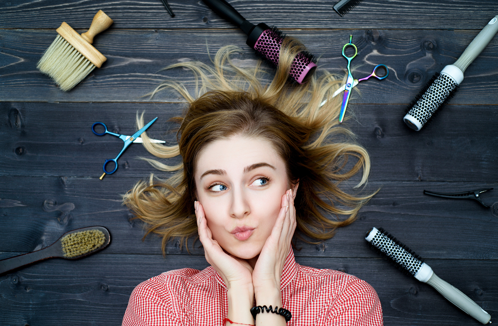 A veces nos sentimos indecisos cuando deseamos hacer cambios en nuestra imagen, pero estos pueden ser positivos si seguimos algunos consejos. (Foto Prensa Libre: Shutterstock)