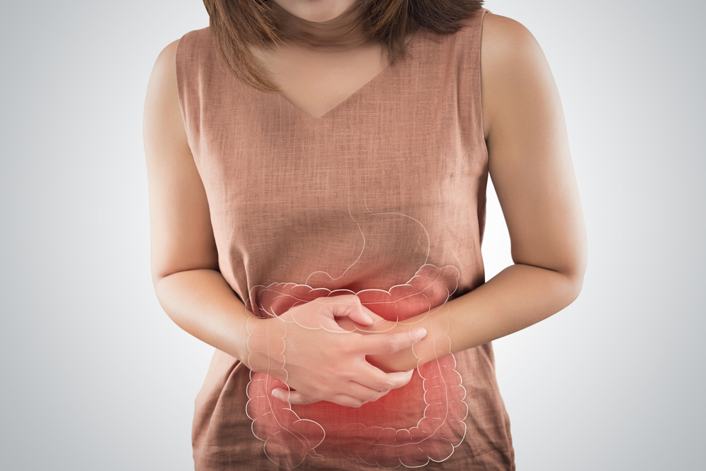 La colitis es la enfermedad de la inflamación del colon y puede prevenirse con una dieta saludable, hacer ejercicio y relajación. (Foto Prensa Libre: Shutterstock)