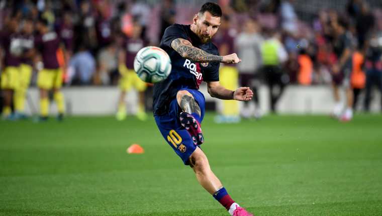 Frenkie de Jong considera que Lionel Messi merece ganar el Balón de Oro. (Foto Prensa Libre: AFP) 