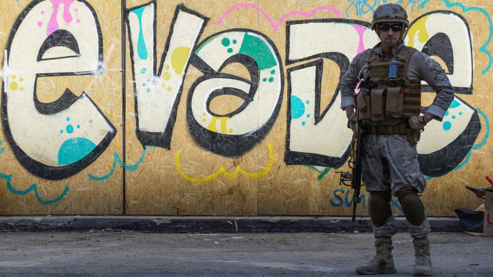 La presencia de militares en las calles de tareas de orden púbico no se veía desde el gobierno de Augusto Pinochet. 
Foto: Getty Images