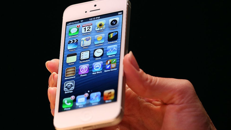 El iPhone 5 fue lanzado en septiembre de 2012.(Foto Prensa Libre: Getty Images)