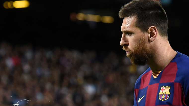 El delantero argentino Lionel Messi asegura que el tema fiscal le afectó mucho. (Foto Prensa Libre: AFP)