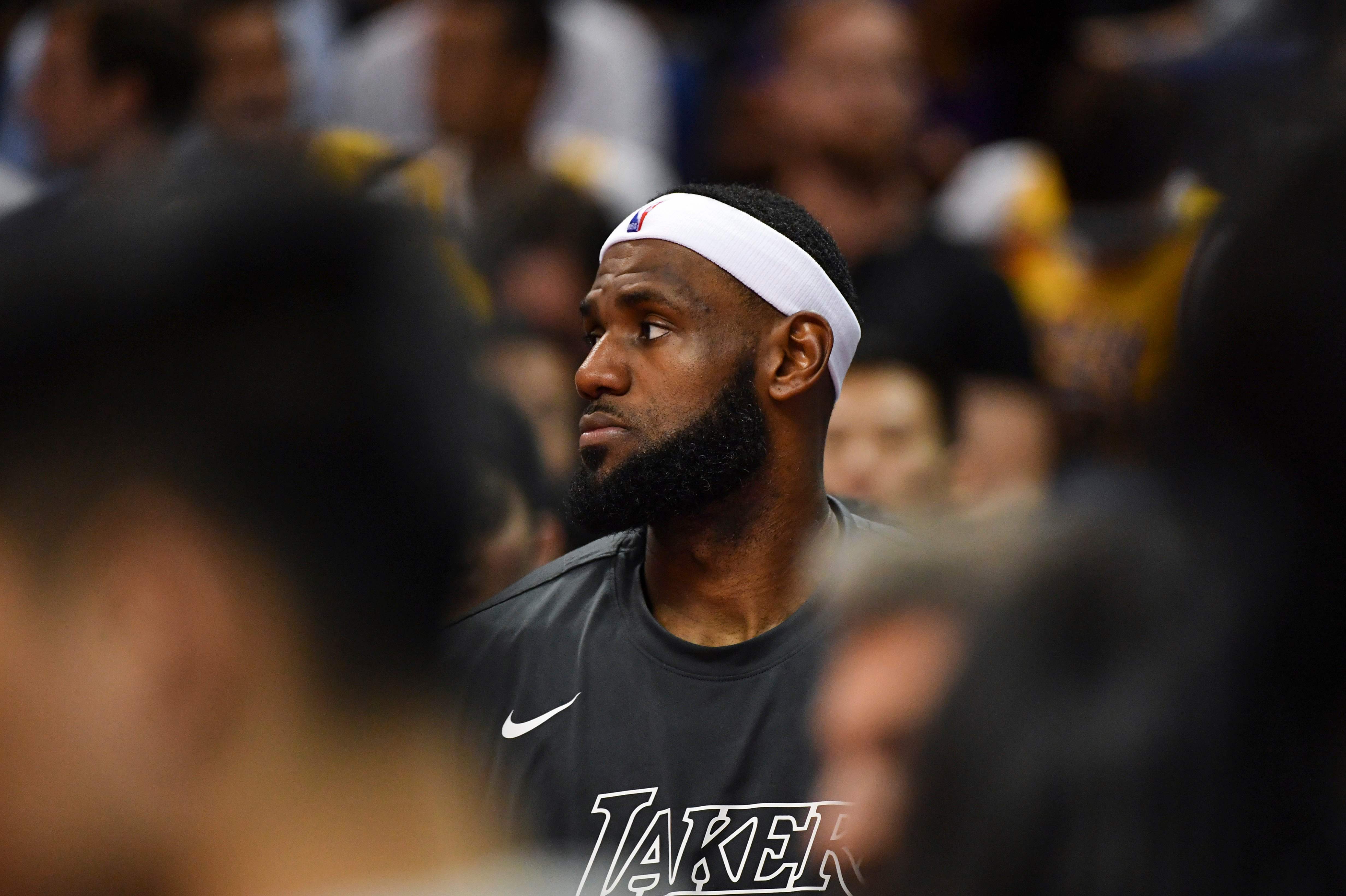 LeBron James está en medio del huracán por sus declaraciones. (Foto Prensa Libre: AFP)