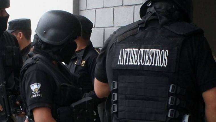 Agentes del Comando Antisecuestros participaron en el rescate. Imagen ilustrativa. (Foto Prensa Libre: Hemeroteca PL).
