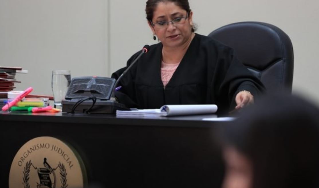 La jueza Claudette Domínguez. (Foto Prensa Libre: Edwin Pitán).