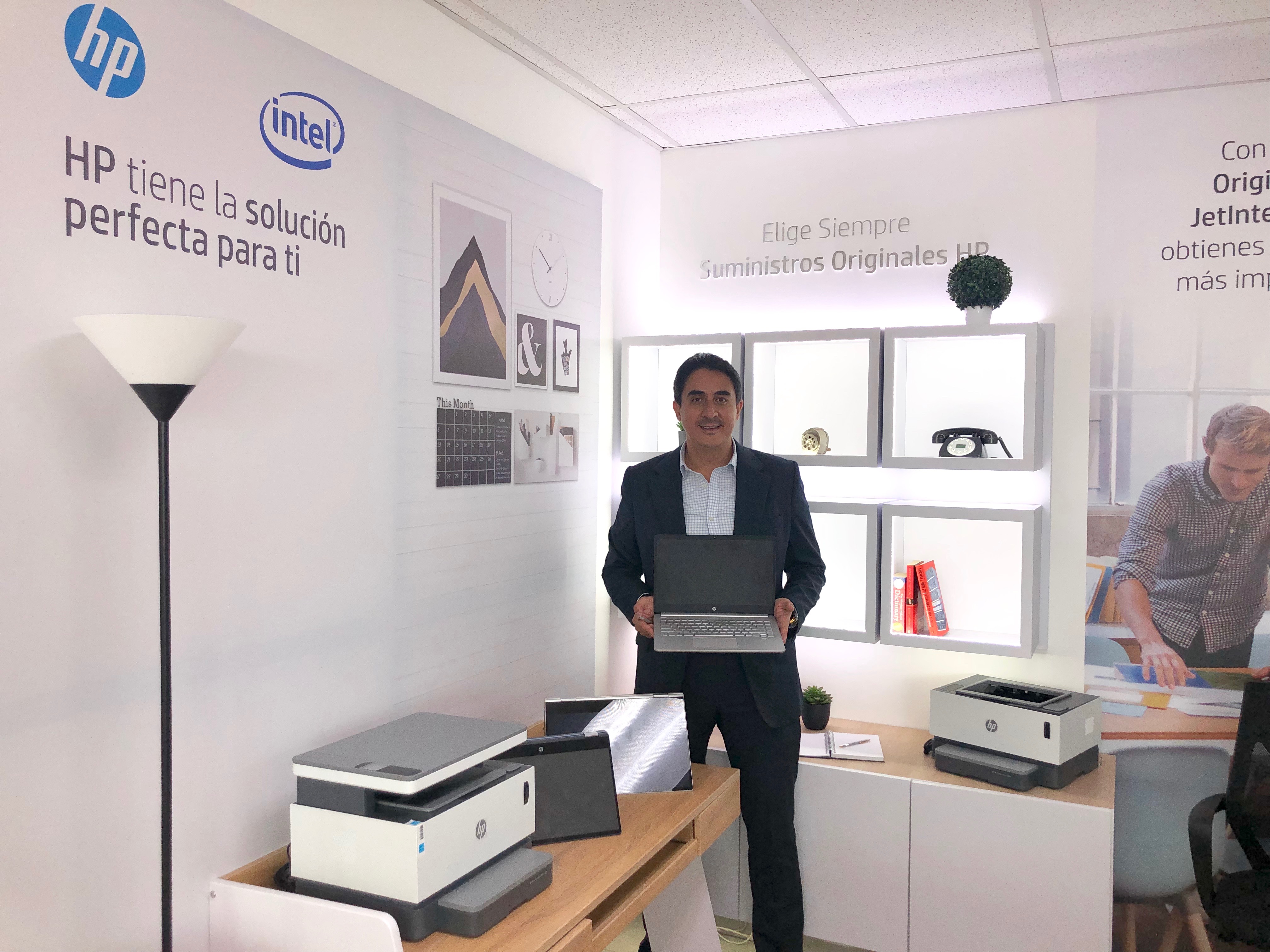 HP lanza sus nuevos modelos de impresión y laptops. (Foto Prensa Libre: Norvin Mendoza)