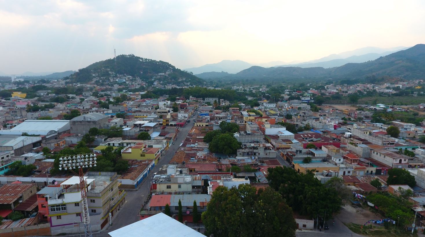 En la ciudad de Jutiapa operan varios vares y cantinas, los cuales serán regulados por las autoridades locales. (Foto Prensa Libre: Tomada de Facebook)
