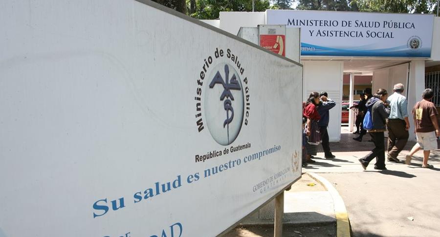 El Ministerio de Salud desembolsará cerca de Q69 millones para dar un bono a sus empleados. (Foto Prensa Libre: Hemeroteca PL)