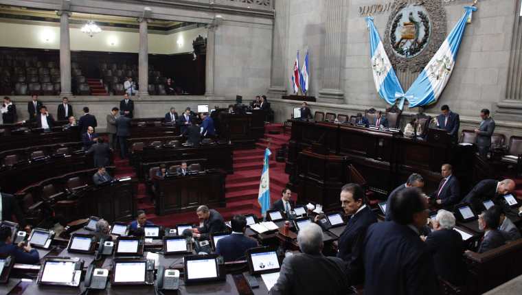 Los diputados han evitado dar una postura al respecto y aseguran que falta mayor debate. (Foto Prensa Libre: Hemeroteca PL)