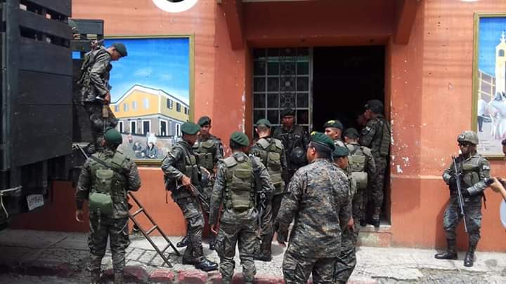 El estado de Sitio finalizó sin reportes oficiales de incidentes mayores. (Foto Prensa Libre: Hemeroteca PL)