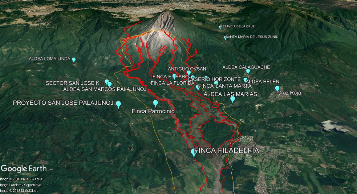 La Coordinadora para la Reducción de Desastres (Conred) advierte de los riesgos para 15 comunidades asentadas en el Volcán Santiaguito. (Foto Prensa Libre: Eddy Maldonado) 