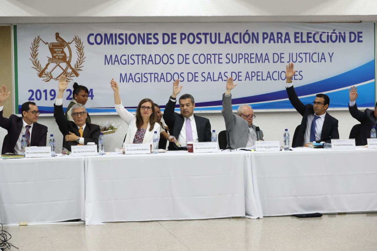 La Comisión de Postulación para la elección de magistrados de Corte Suprema de Justicia empezó de nuevo el proceso de elección de magistrados. (Foto Prensa Libre: Érick Ávila)