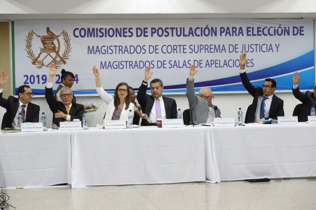 Comisionados de postuladora para CSJ se aglutinan en grupos de poder