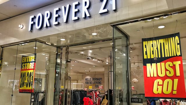 Forever 21 ya comenzó a cerrar tiendas por bancarrota. (Foto Prensa Libre: Fernanda Celis/ Forbes México)