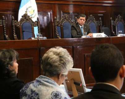 Caso Molina Theissen es escuchado por diputados pese a que no era de la Cicig