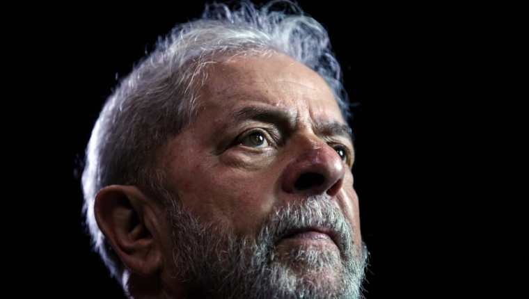 Lula da Silva tiene dos condenas y otras ocho causas abiertas en los tribunales. EPA