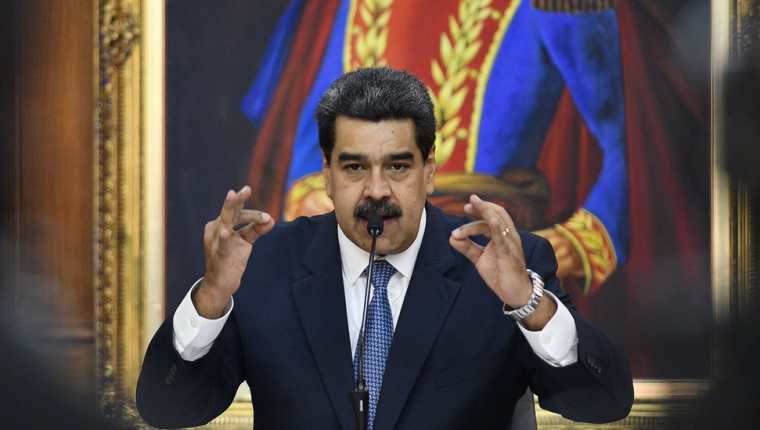 La declaración de Maduro sorprendió porque antes se había mostrado contrario al dólar.